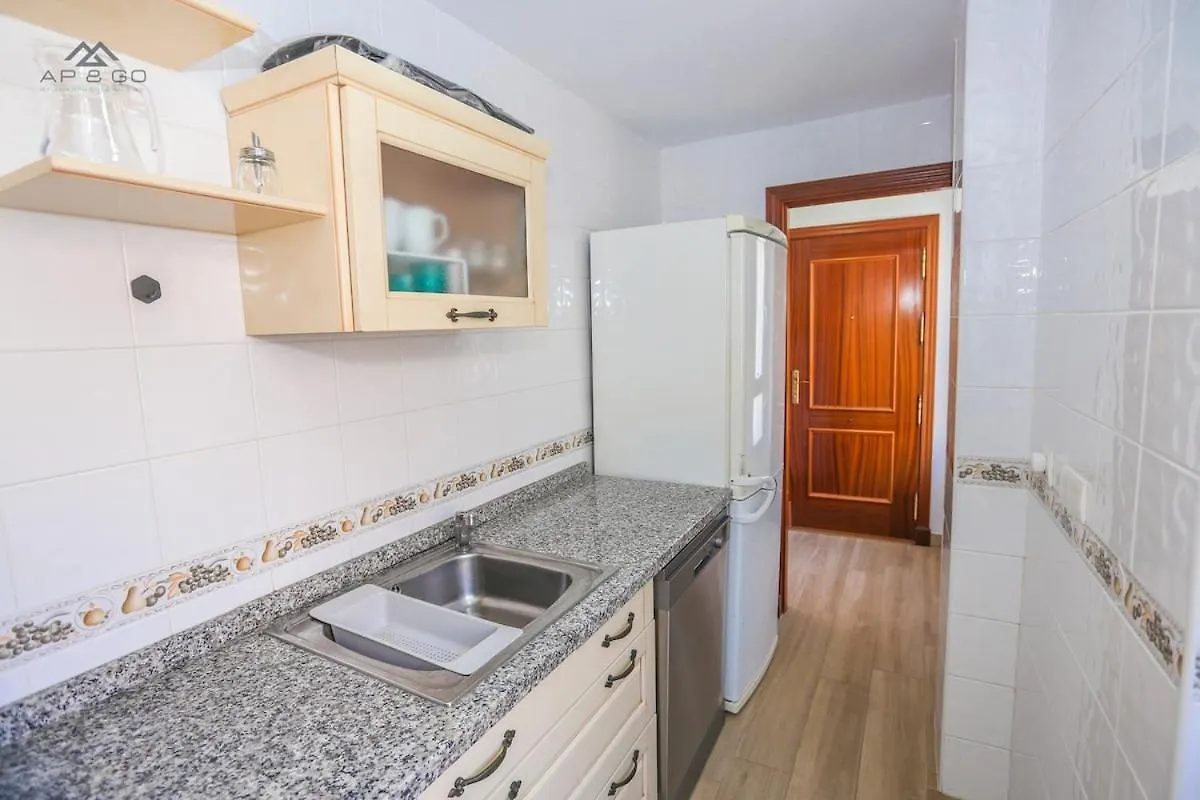 Penthouse Ocean Views And Garage Daire La Herradura