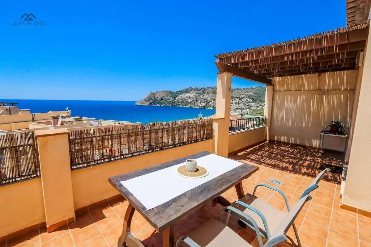Penthouse Ocean Views And Garage ile iletişim